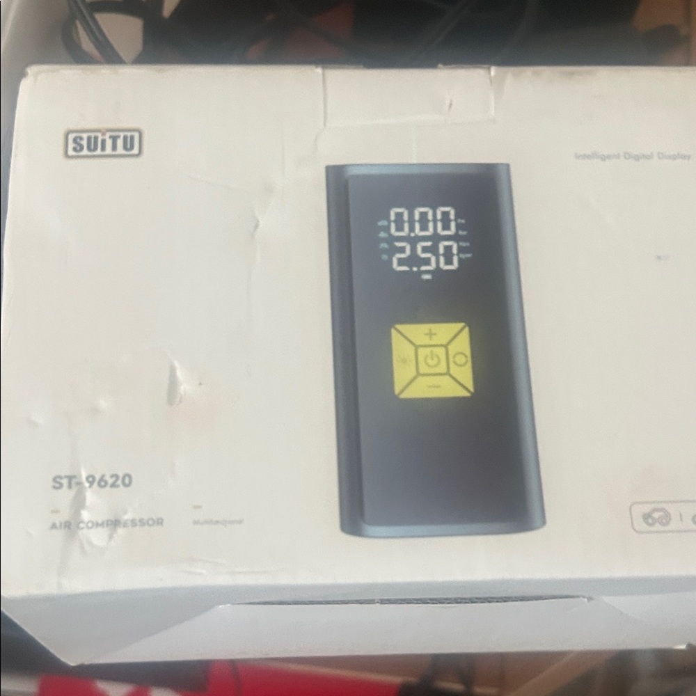 Suitu Air Compressor with Digital Display